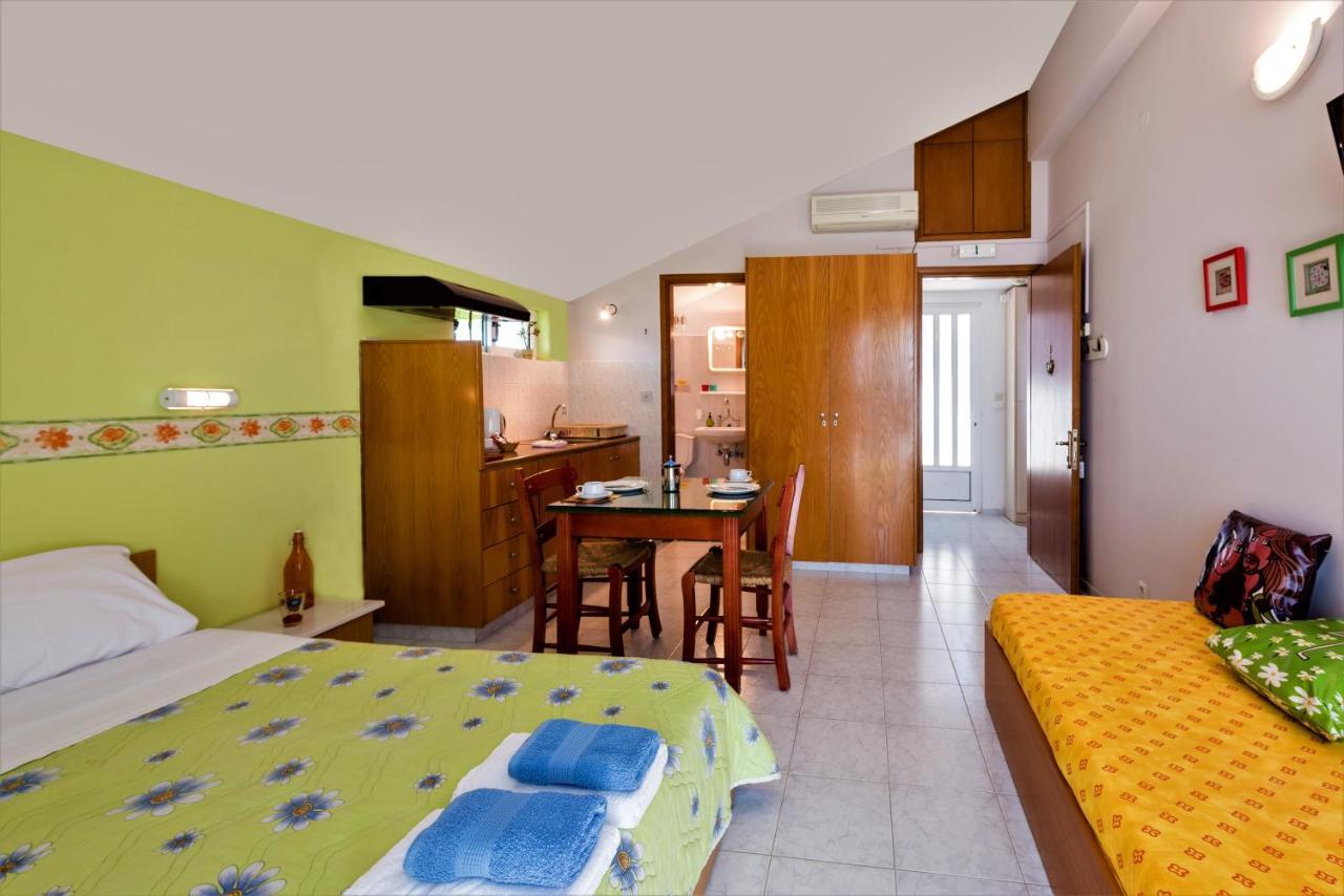 Aeolos Studios Kefalonia Khelmáta Exterior foto